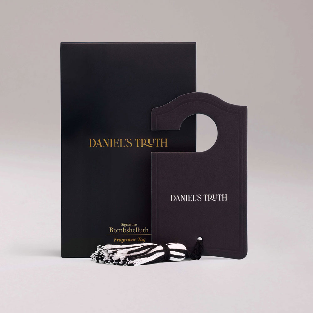 Fragrance Tag Signature Bombshellus